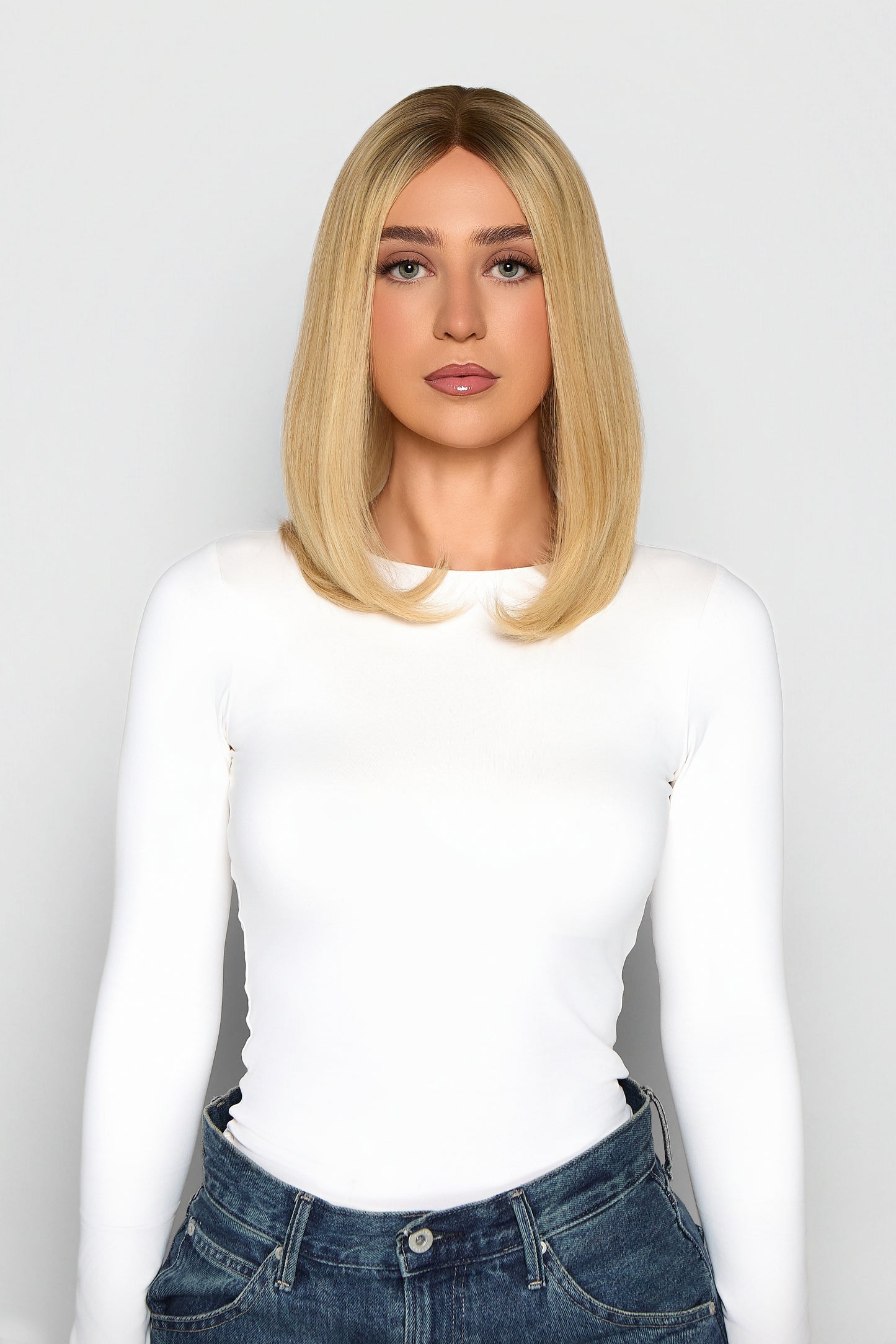 Sandy - Luxury Lace Topper