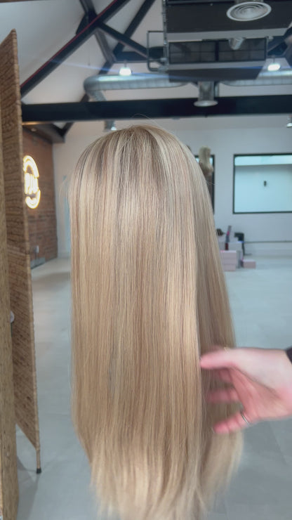 Roxy - Luxury Lace top wig